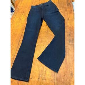 Sz 25 - NEW Paige Femme Jeans